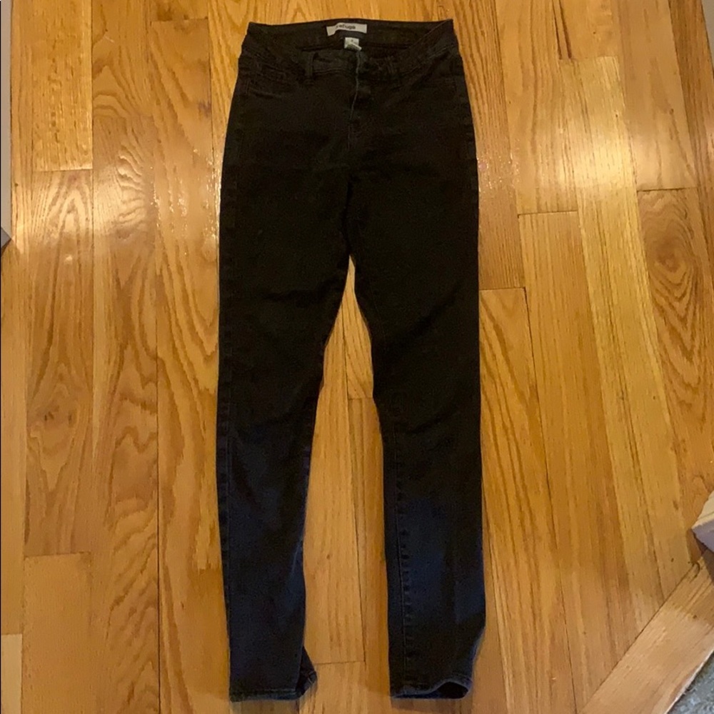 Black low rise jeans